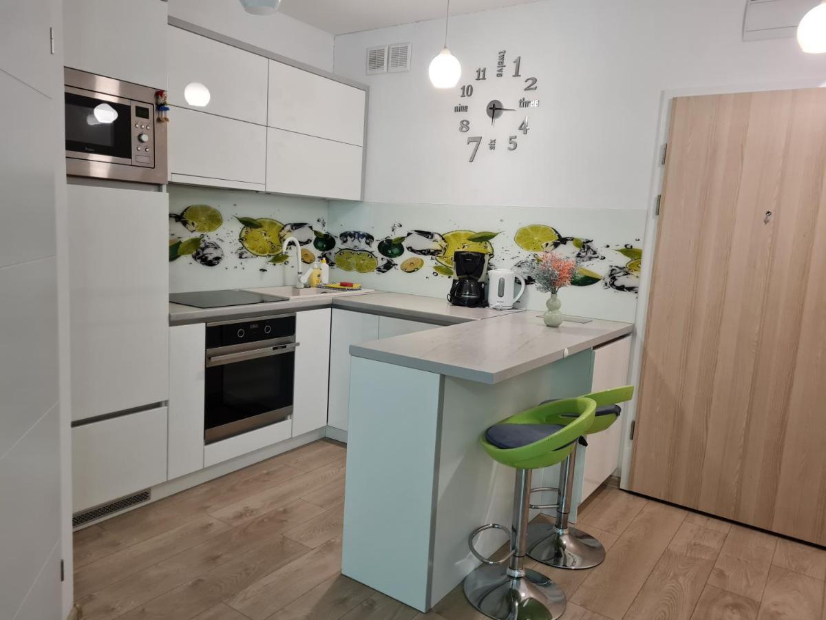 Apartamentyprzymorzu Apartament Z Basenem I Bawialnia โควอบเซก ภายนอก รูปภาพ