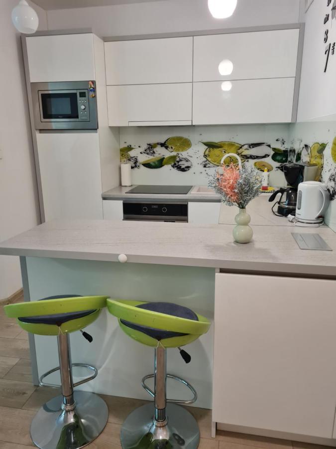 Apartamentyprzymorzu Apartament Z Basenem I Bawialnia โควอบเซก ภายนอก รูปภาพ